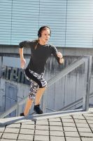 Ladies' Sports Shirt Long-Sleeved - Langarm Funktions-Shirt aus recyceltem Polyester für Sport und F schwarz (black)